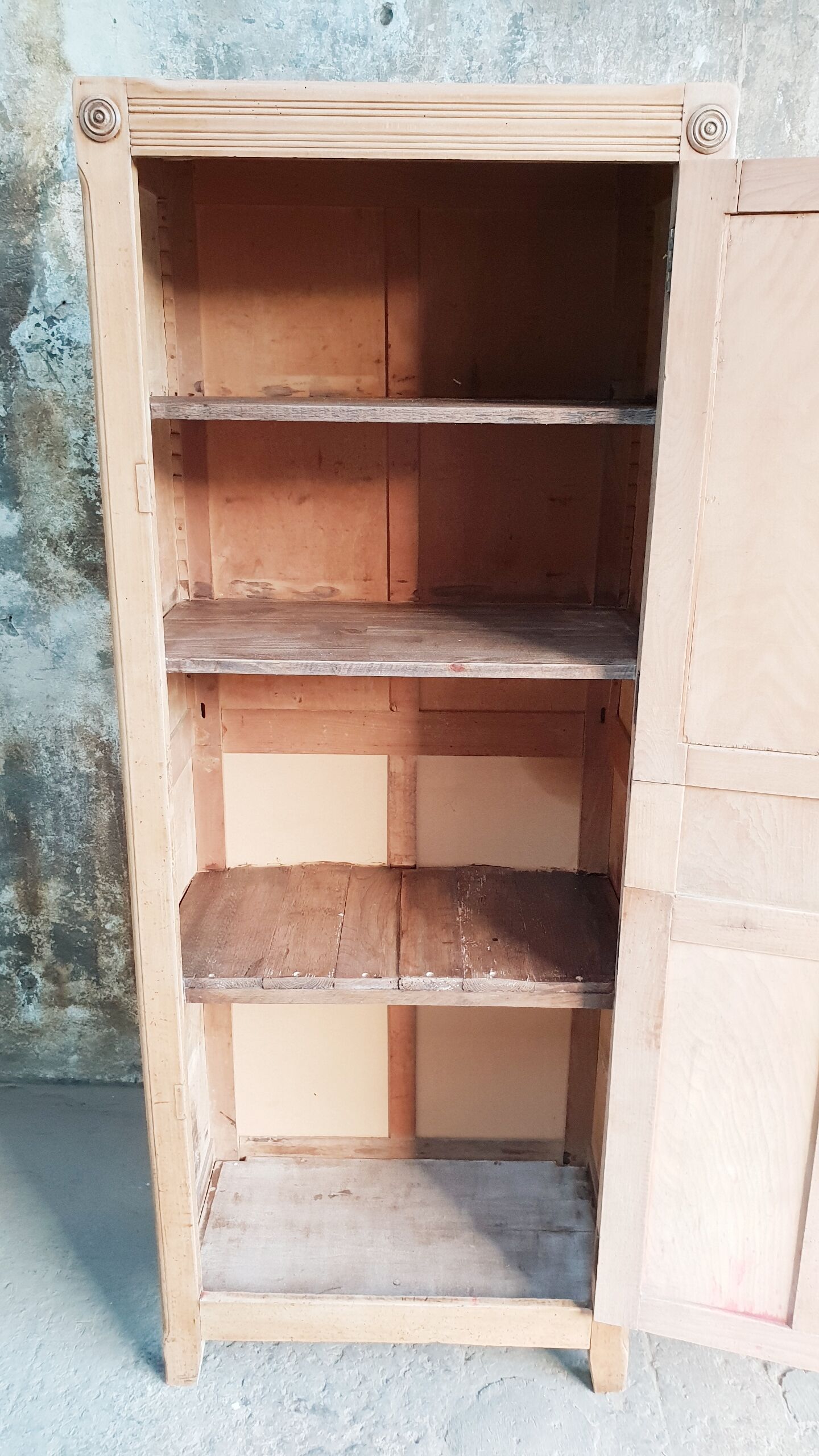 Vintage Parisian wardrobe