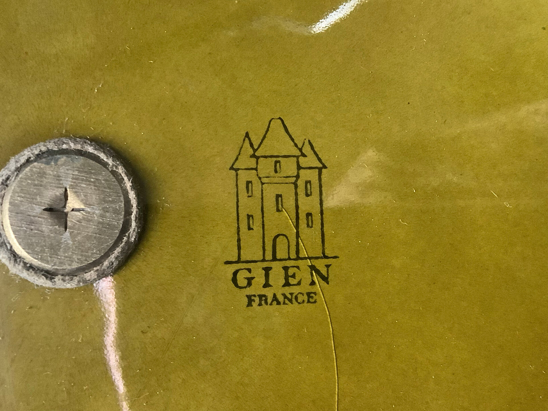 Enamelled Earthenware Cheese Plate GIEN
