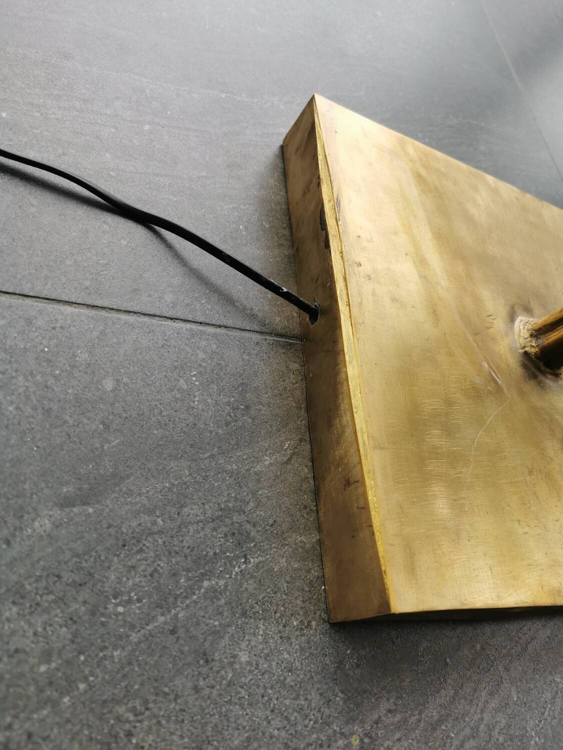 Solid brass plant-shaped floor lamp