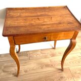 Small cabaret table in Louis XV style with a drawer.