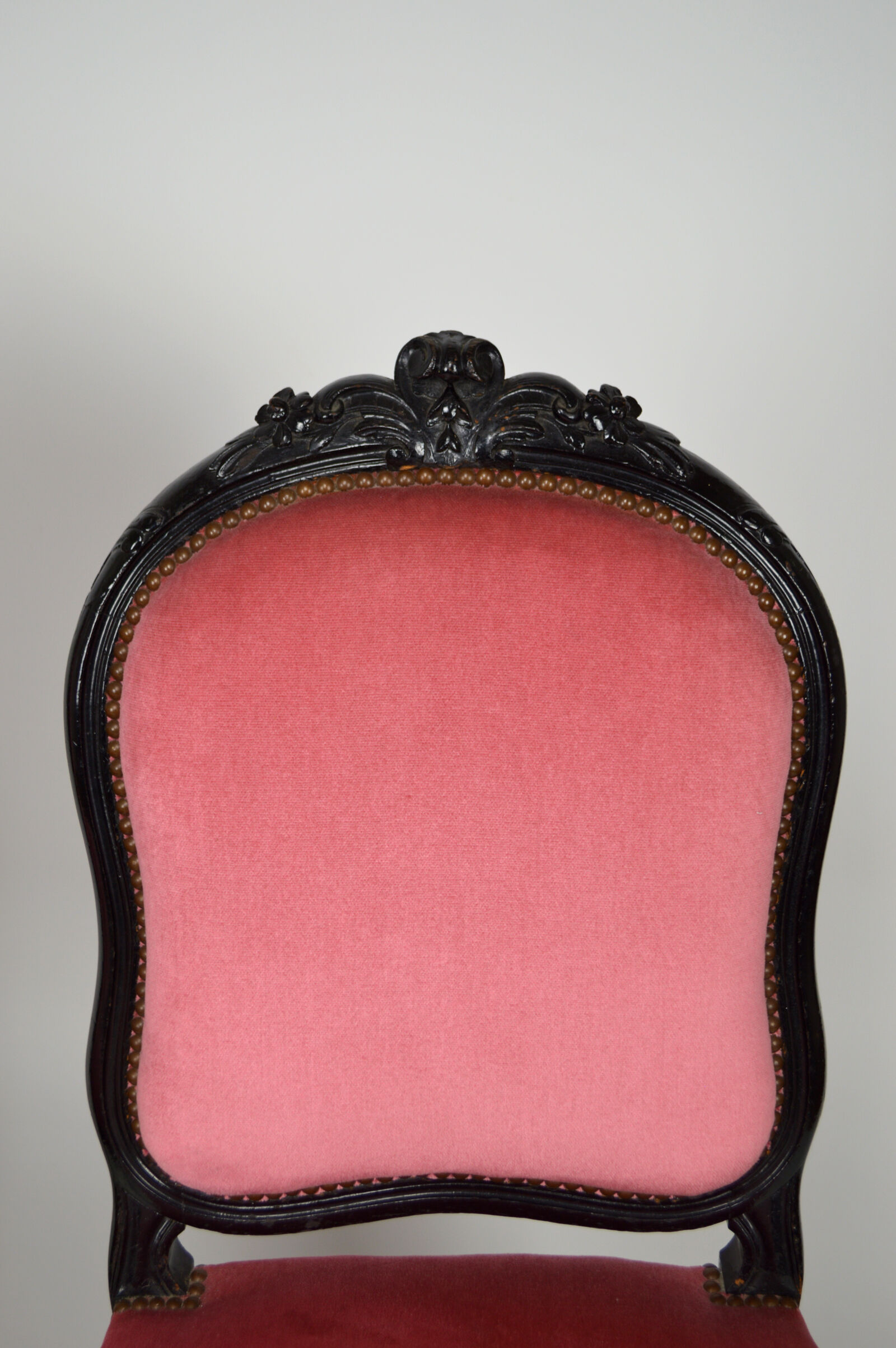 Napoleon III chairs in blackened wood and pink velvet, France, circa 1870