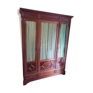 Armoire vitrée