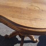 Violin table