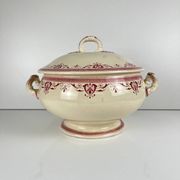 Ironstone soup tureen Creil & Montereau, "Admiral" model, red, 19th century.