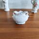 3 bouquetières in porcelain and biscuit