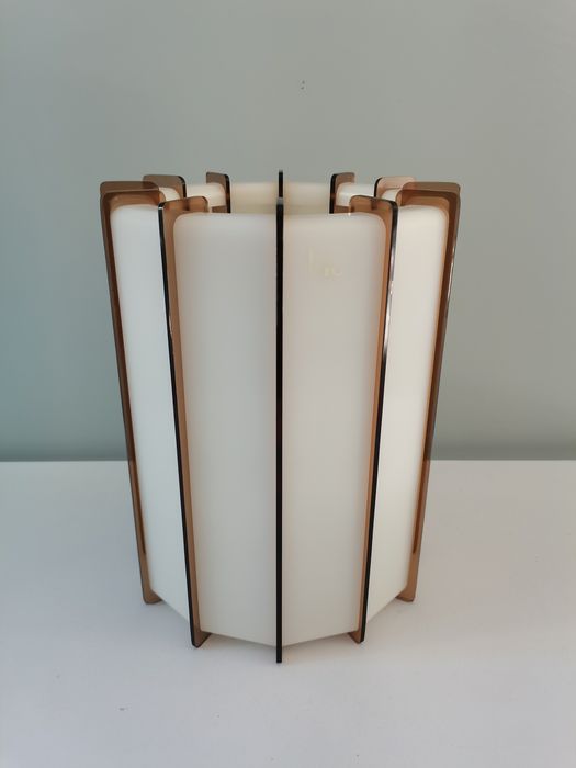 Plastic and plexiglass table lamp Harvey Guzzini