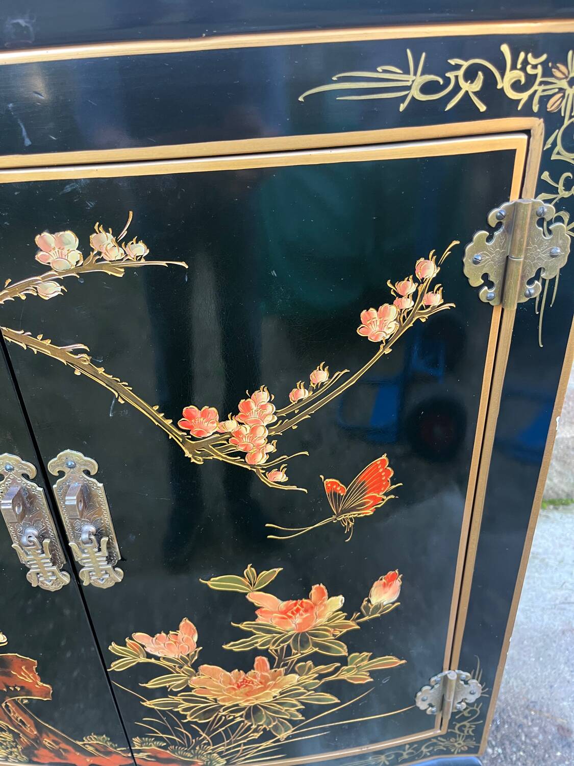 Chinese furniture