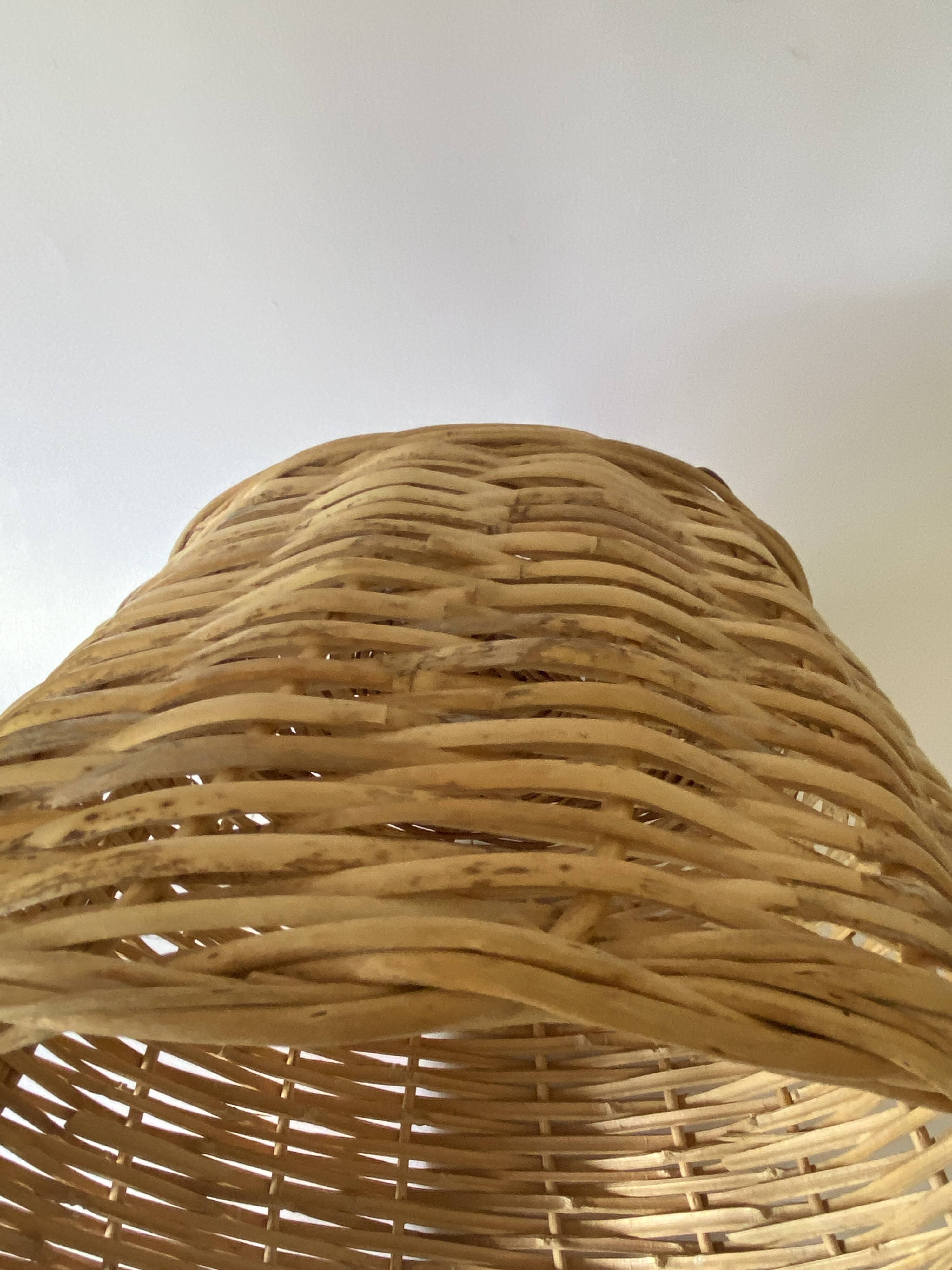 Round rattan basket 35 cm diameter