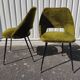 Paire de chaises « tonneau » pieds compas années 60