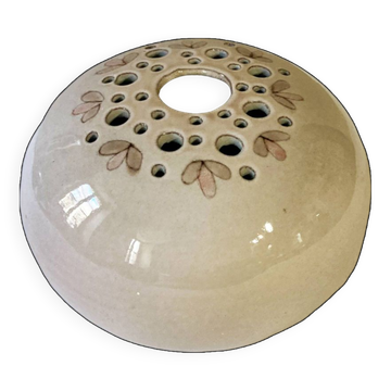 Vase with flowers in glazed ceramic