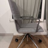 Andreu World swivel chair