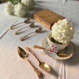 Set of 6 silver-gilt teaspoons, 2nd grade neck brace hallmark, 14 cm, in its box, late 19th century. Early 20th century
