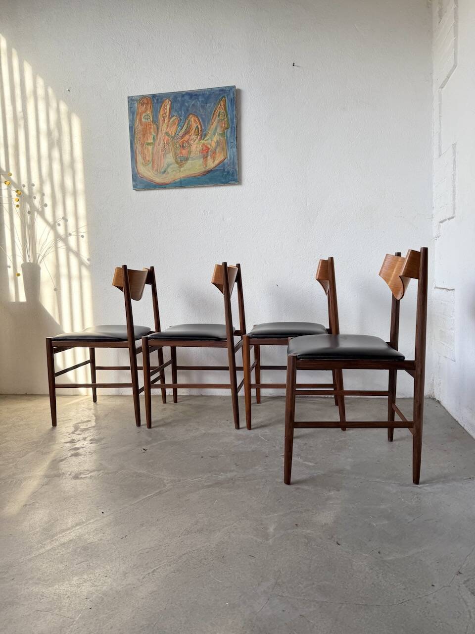 Set of 4 Italian chairs by Gianfranco Frattini.