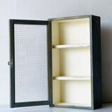 Display case