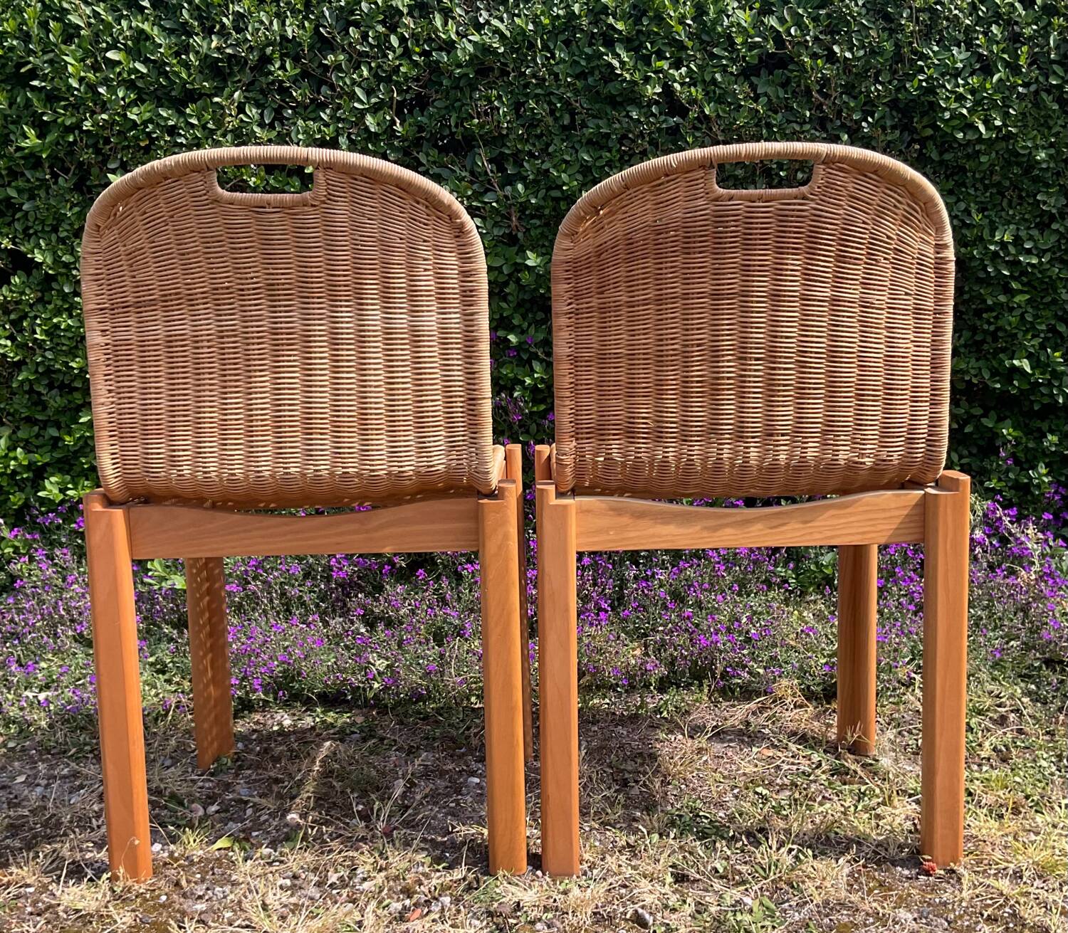Pair of Italian chairs from the 70s