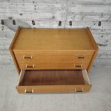 Vintage chest of drawers in light wood