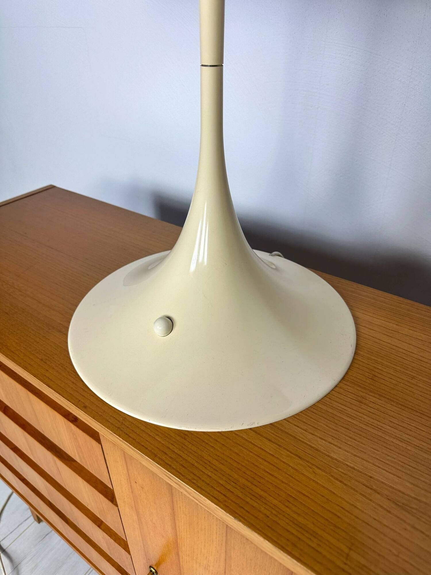 ‘70s vintage Panthella table lamp by Verner Panton for Louis Poulsen