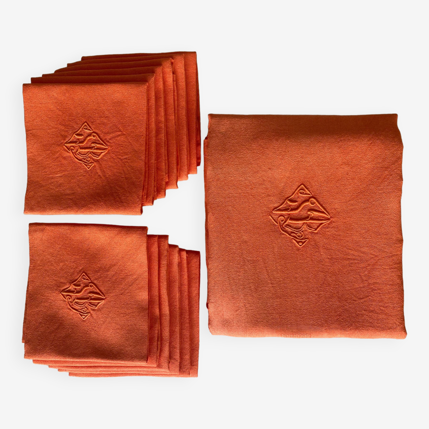 Nappe ancienne & ses 12 serviettes en damassé chiffrées "JB" coloris  abricot - lin - 12 couverts | Selency