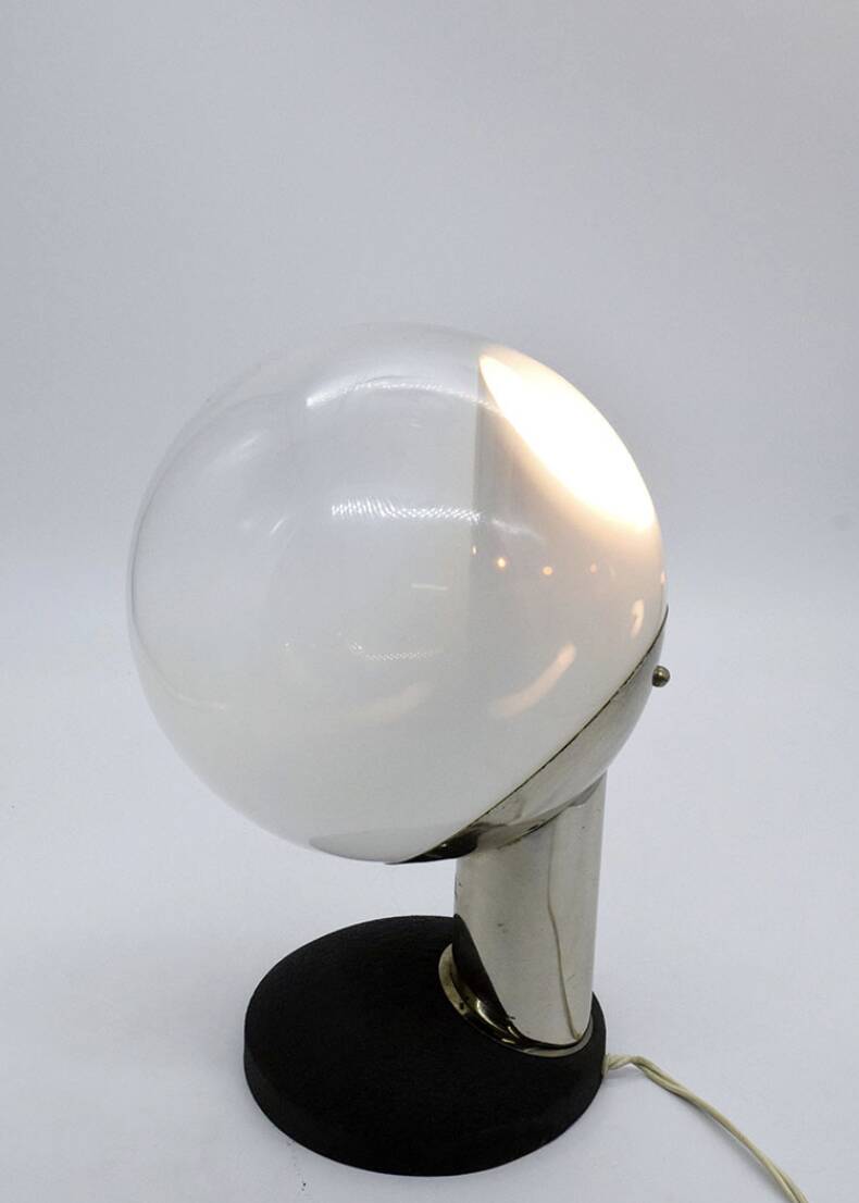 Italian Adjustable Table Lamp From The 1960s