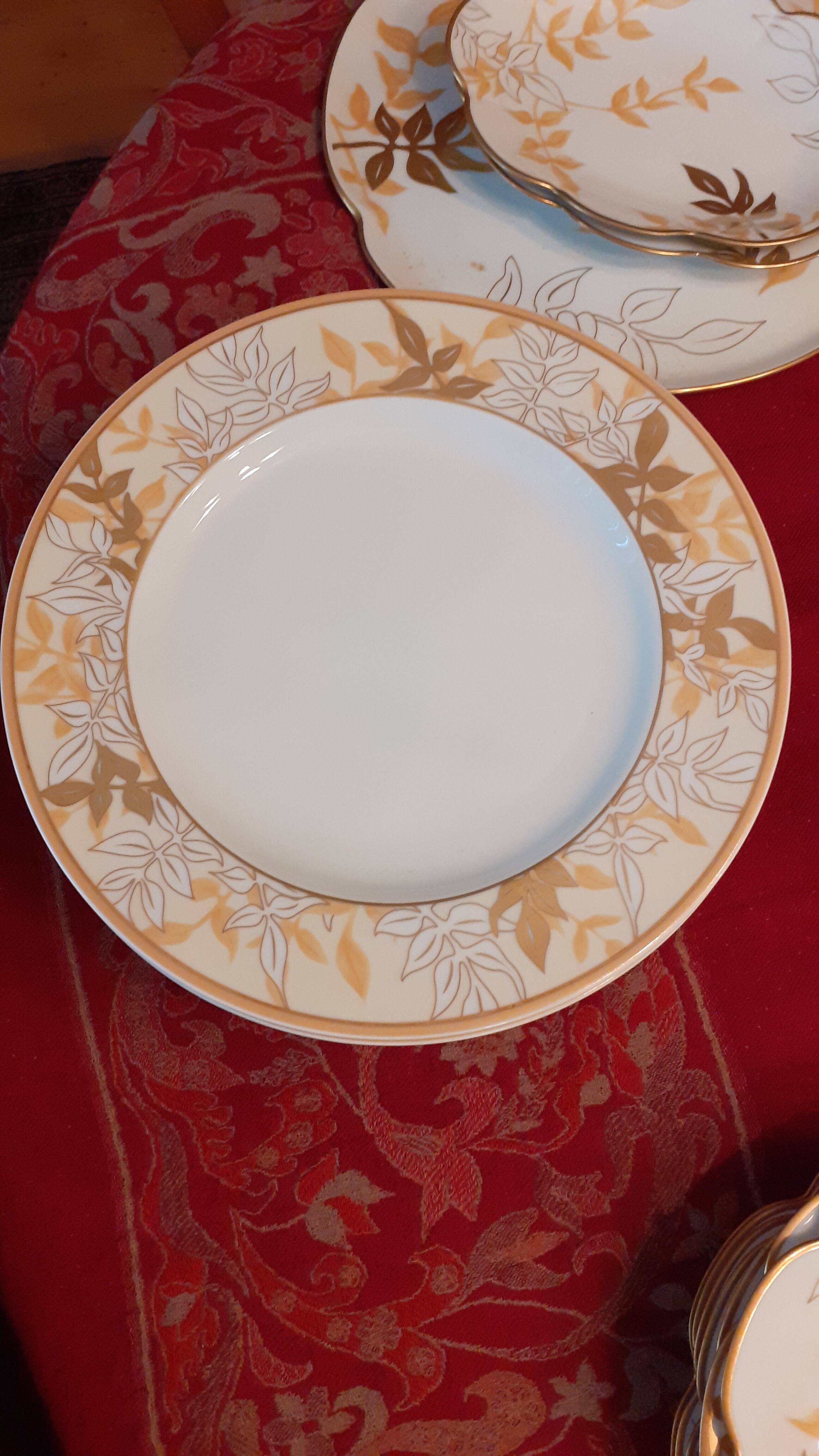Porcelain table service 60 pieces