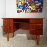 Desk of the 1960s vintage teak