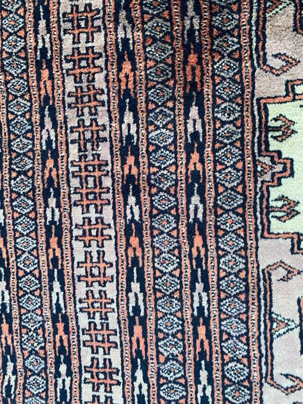 Pakistani vintage carpet 160x208 cm
