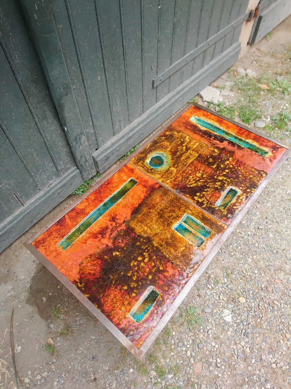 Set of 2 tables enamelled lava