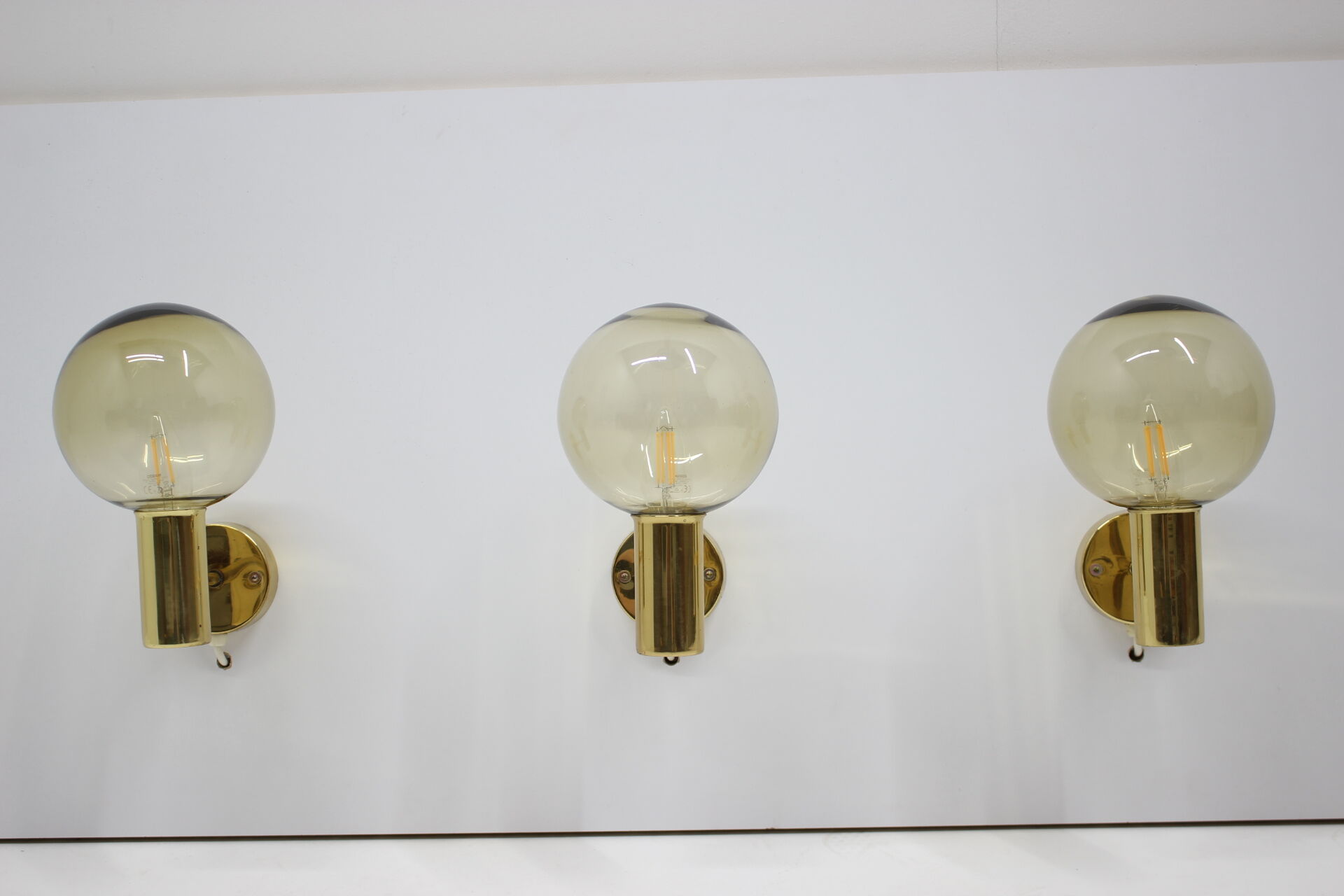 1960s Hans-Agne Jakobsson wall lamp