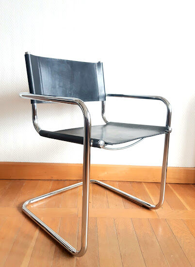 Cantilever design armchair in tubular steel 1970