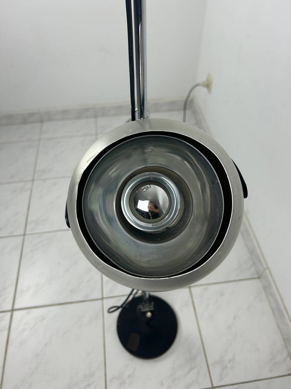 Lampadaire vintage en forme de boule oculaire Anvia