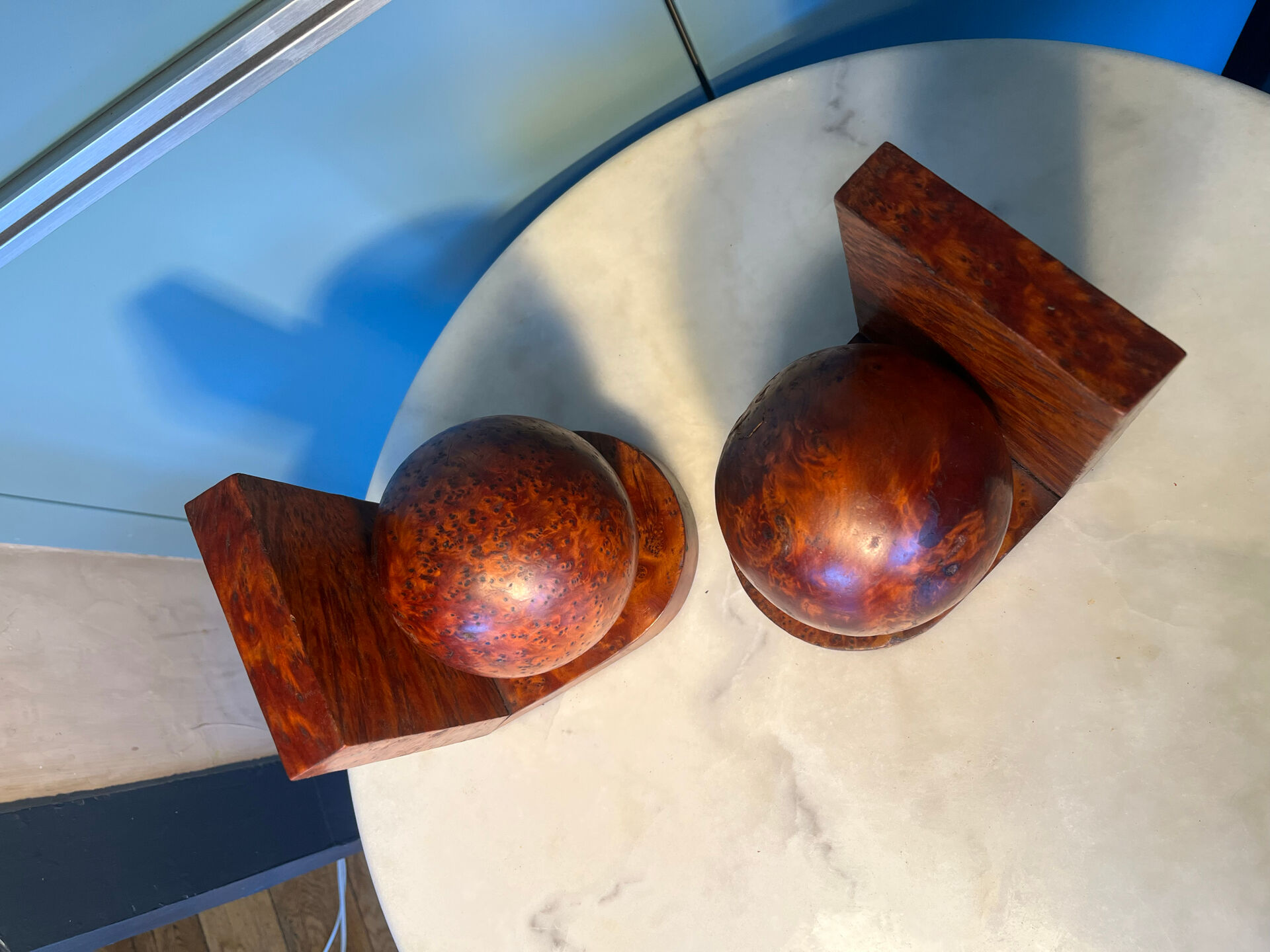 Art Deco pair of bookends in thuya burl.
