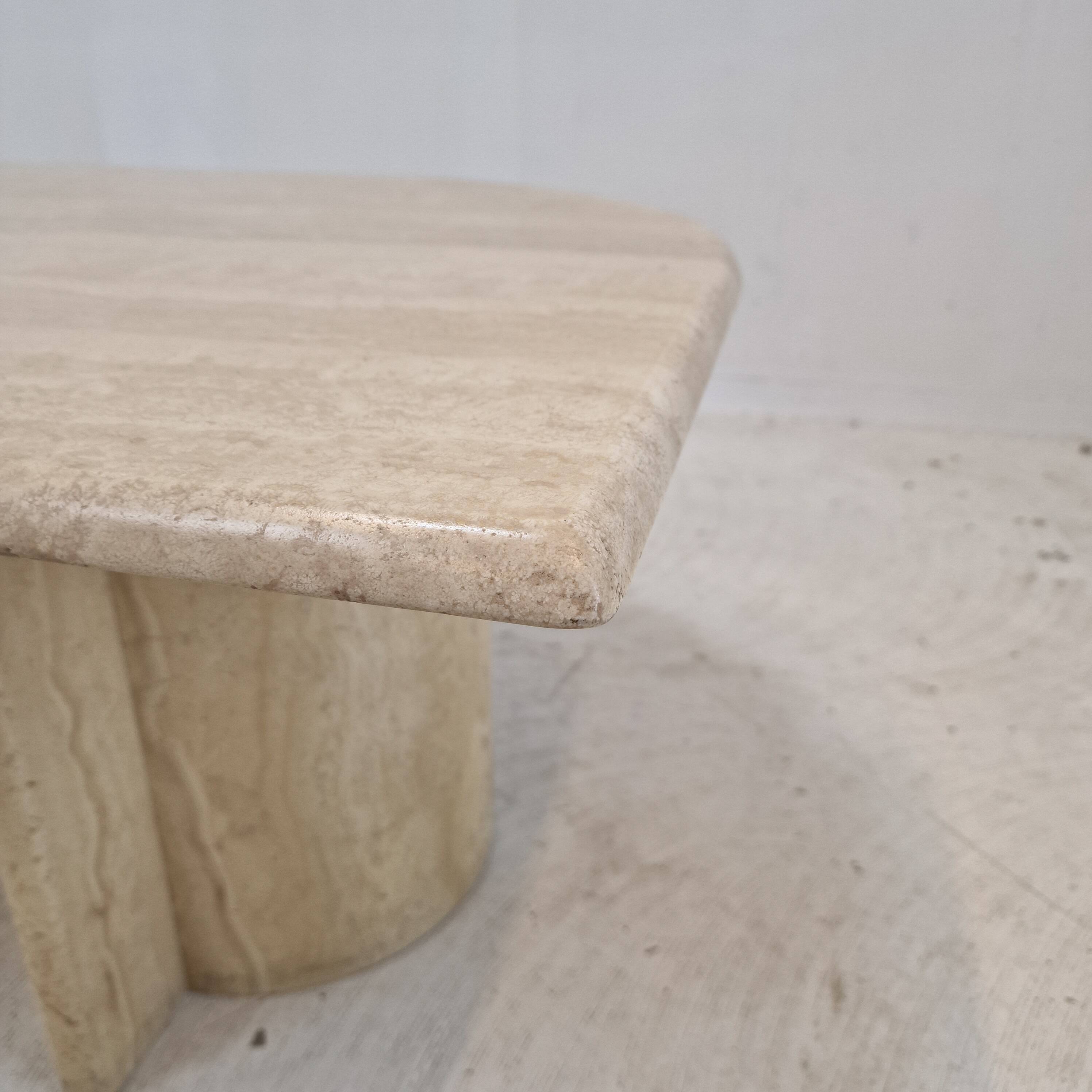 Italian Coffee Table in Travertine, 1980s