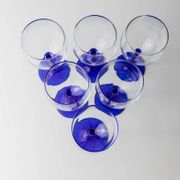 Six cobalt blue Murano glass wine glasses with twisted stems, 1970s Italy, elegant clear bowls