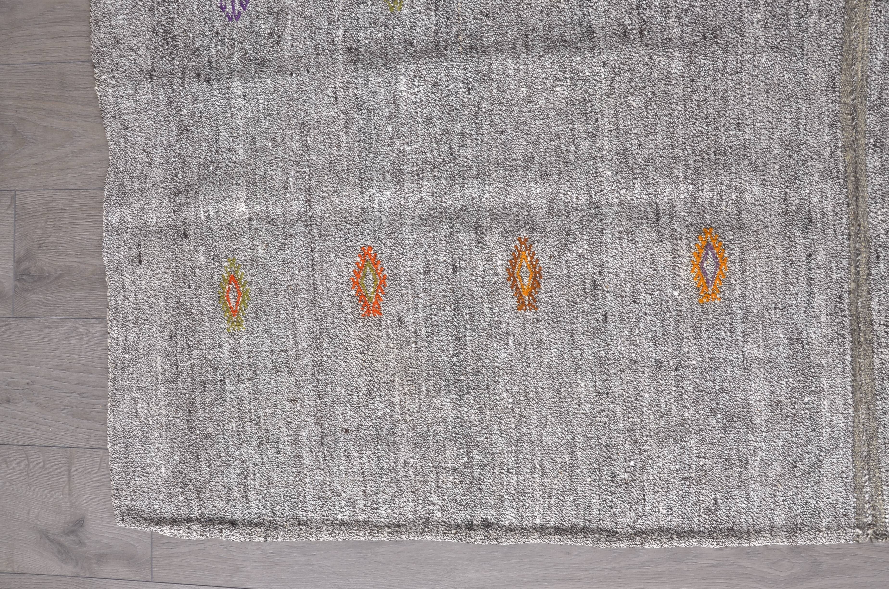 Neutral Vintage Turkish Vintage Kilim Rug skuc256