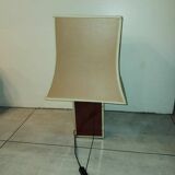 70s table lamp with Chinese decor and pagoda lampshade.