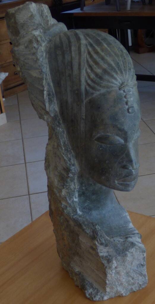 Scupture africaine en pierre