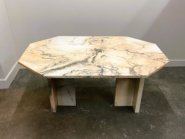 Table à manger octogonale en marbre italien rose poudré des années 1970 - Table à manger en pierre italienne