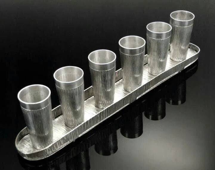 A3i imago artis glasses on a tray kraków new look