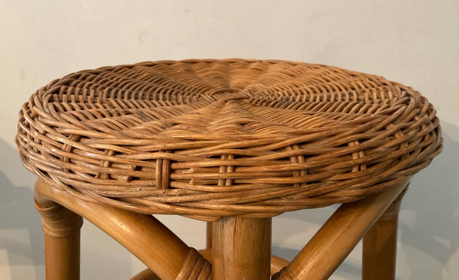 Vintage stool in rattan and woven wicker