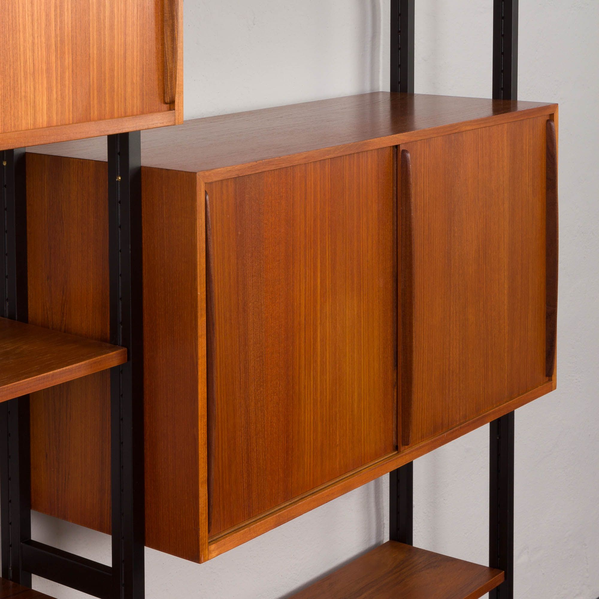 Scandinavian freestanding teak shelving unit by Ollie Borg for Asko Finland, Denmark, 1960s