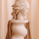 Glazed ceramic with the effigy of a woman by the sculptor Eugenio Pattarino