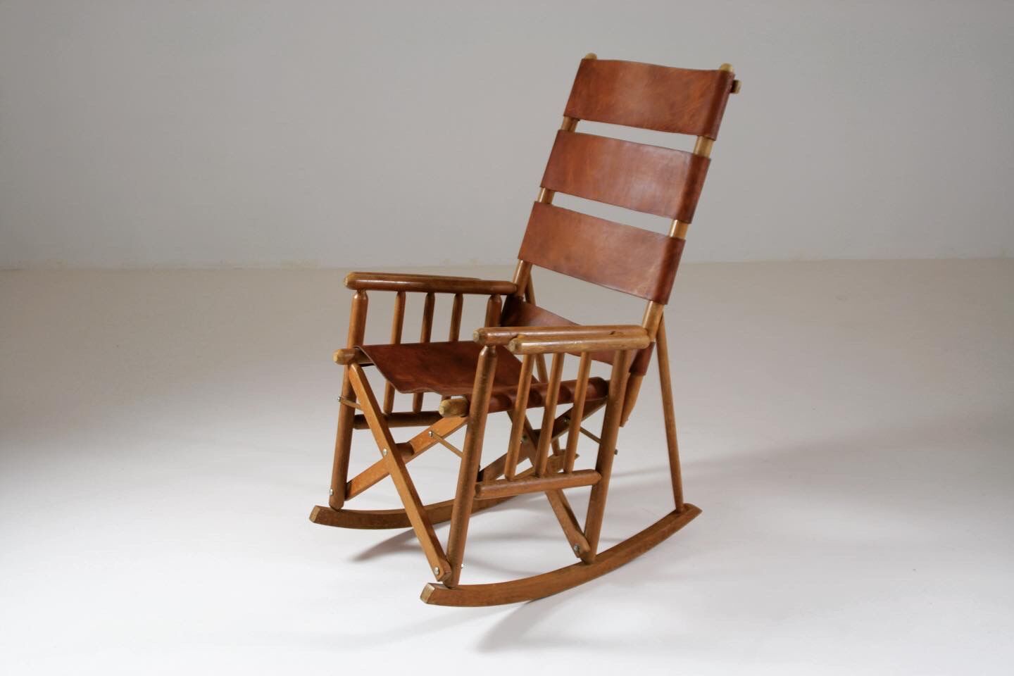American rocking chair in wood and leather, 1960s