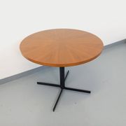 Grande table basse ronde style scandinave vintage modulable en table