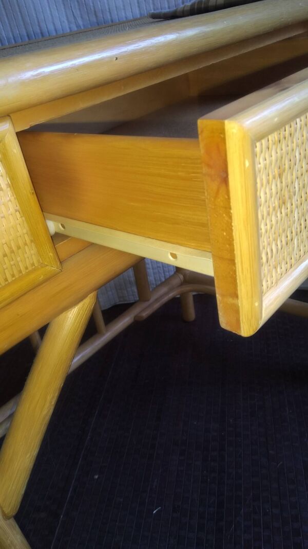 Bureau ou console et son fauteuil en rotin et bambou