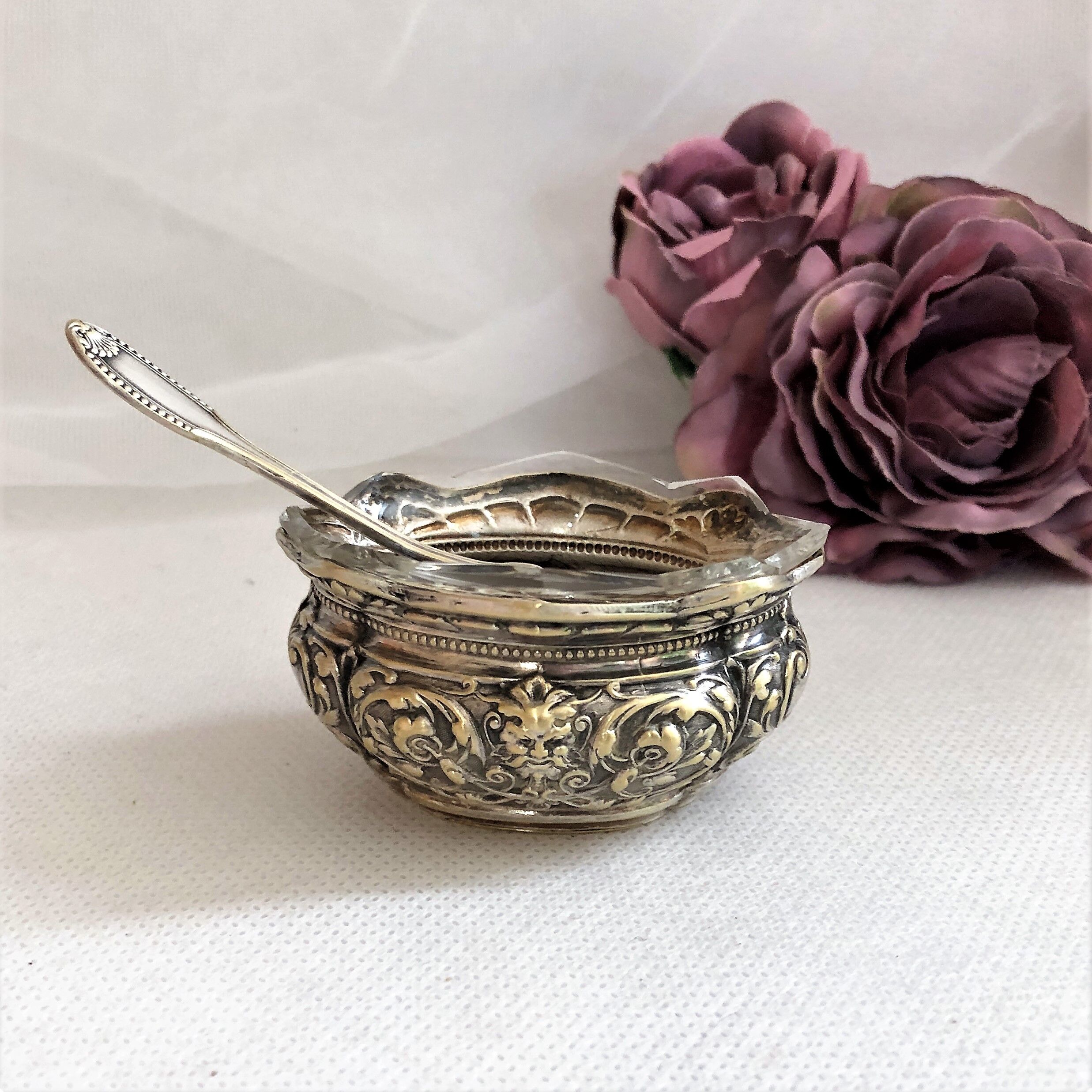Silver metal salter and glass with salt shovel