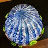 Murano : Spectaculaire Vase en verre polychrome, à décor d’une fleur, de branches, et de feuilles