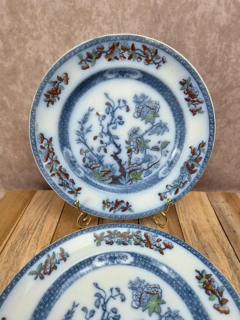 Set of 2 flat/semi-deep vintage plates Copeland England – Japonese-style decoration