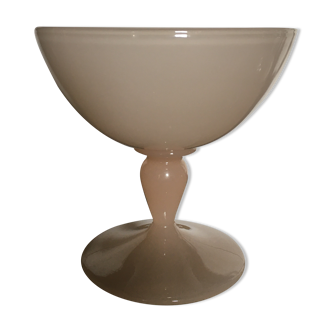 Coupe opaline nude