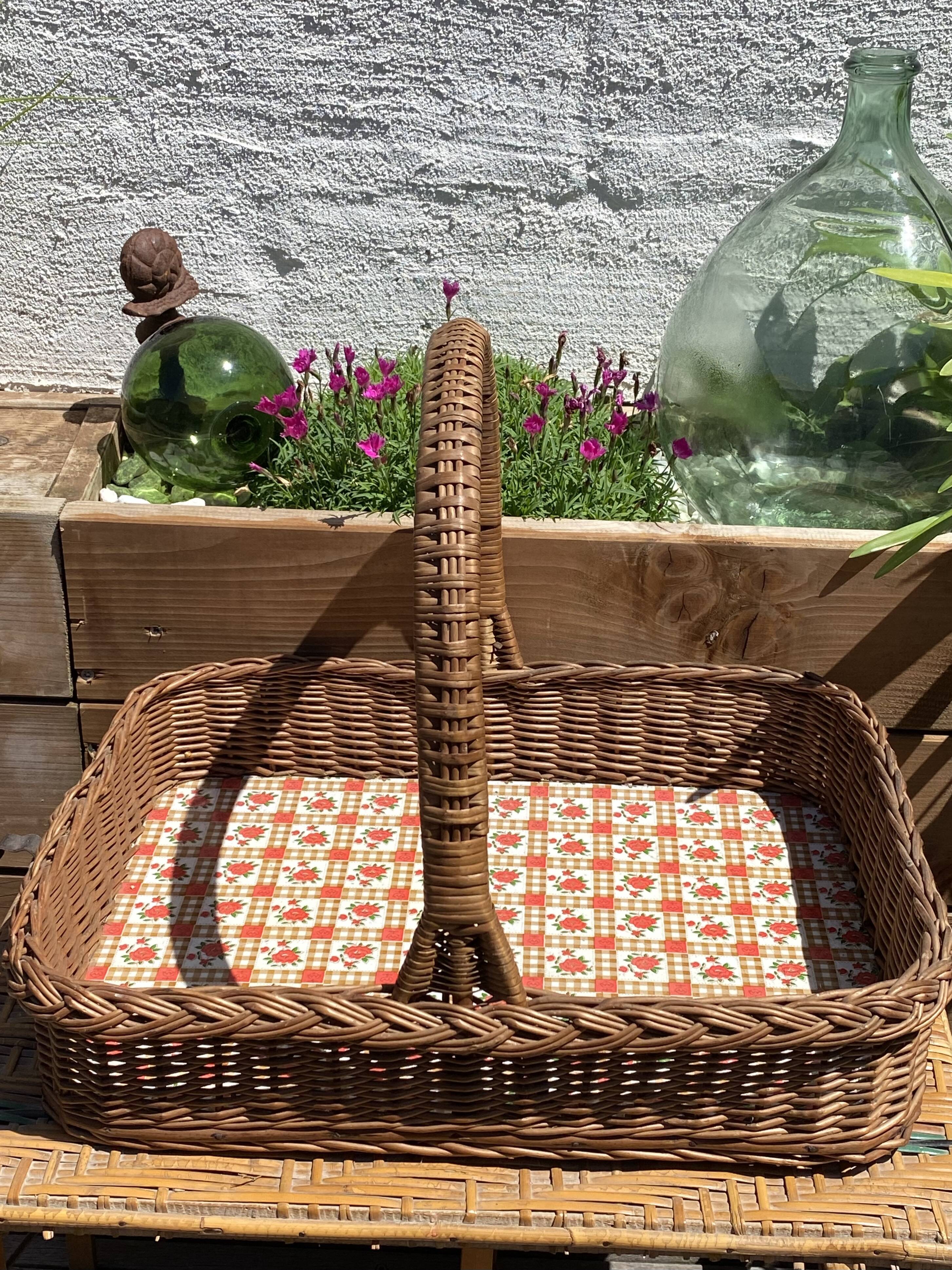 Rattan basket/tray