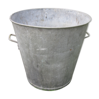 Zinc basin
